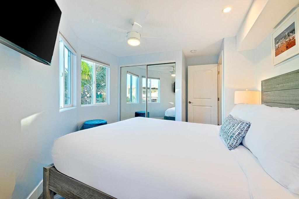 Stunning South Mission Home With Private Rooftop & Ocean Views! San Diego Bagian luar foto